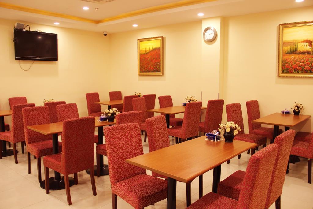 Hanting Hotel Shanghai Hongqiao Railway Station Huqingping Highway エクステリア 写真