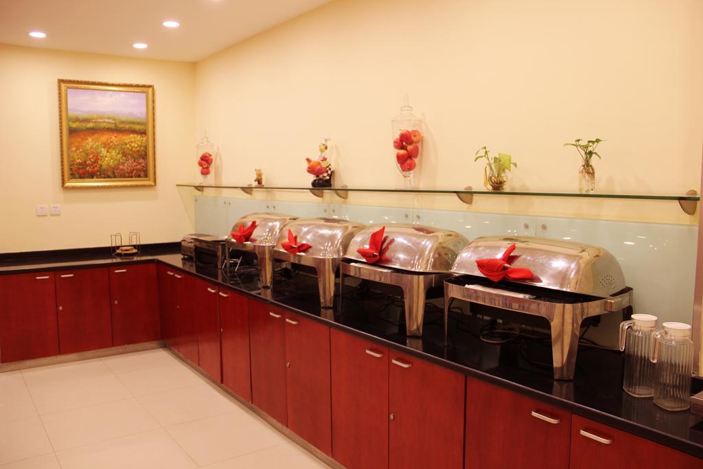 Hanting Hotel Shanghai Hongqiao Railway Station Huqingping Highway エクステリア 写真