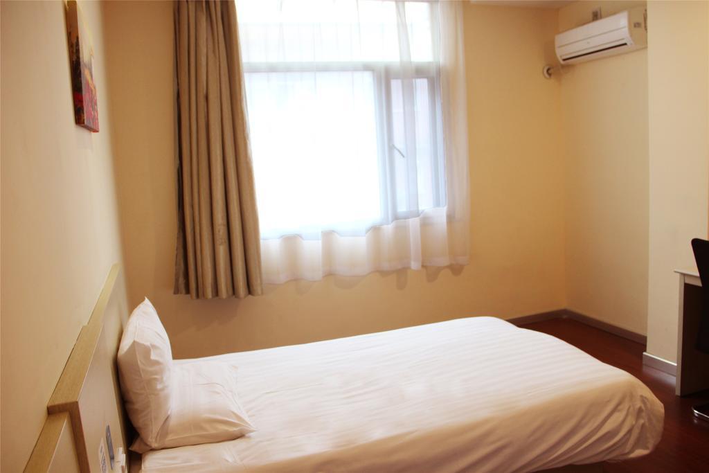 Hanting Hotel Shanghai Hongqiao Railway Station Huqingping Highway エクステリア 写真